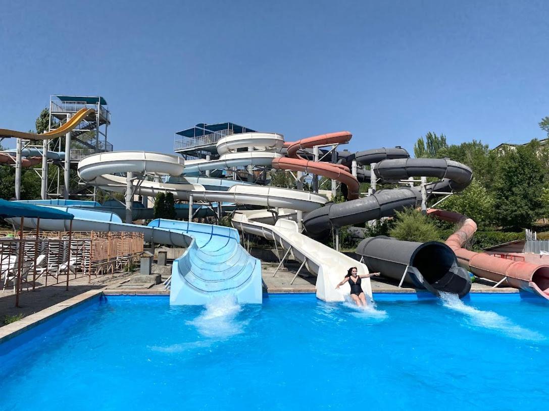 Armenian Village Park Hotel & Free Water Park, Gym يريفان المظهر الخارجي الصورة