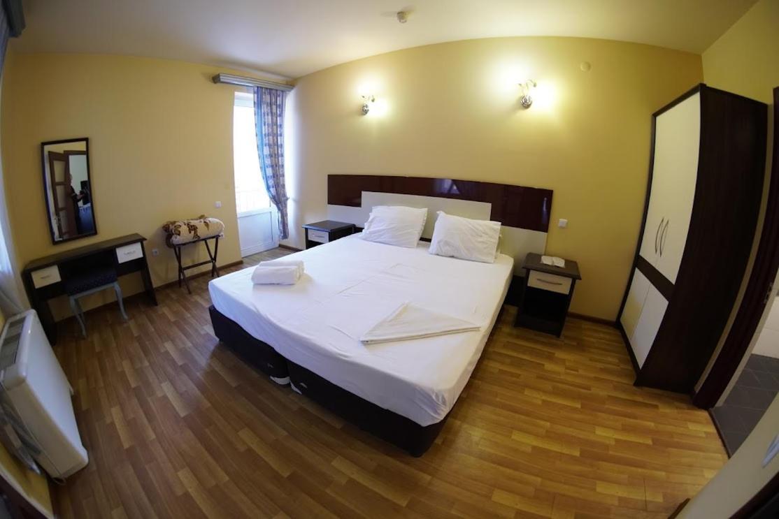 Armenian Village Park Hotel & Free Water Park, Gym يريفان الغرفة الصورة